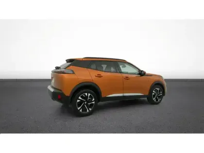 Photo 8 Peugeot 2008  PureTech 100 S&S BVM6