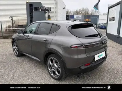 Photo 6 Alfa Romeo Tonale  1.5 Hybrid 130 ch TCT7