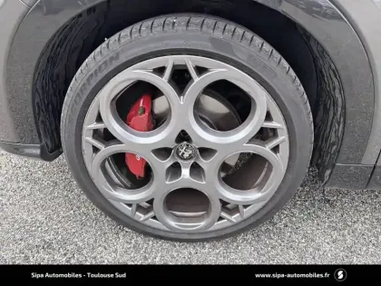 Photo 8 Alfa Romeo Tonale  1.5 Hybrid 130 ch TCT7