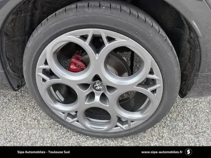 Photo 9 Alfa Romeo Tonale  1.5 Hybrid 130 ch TCT7