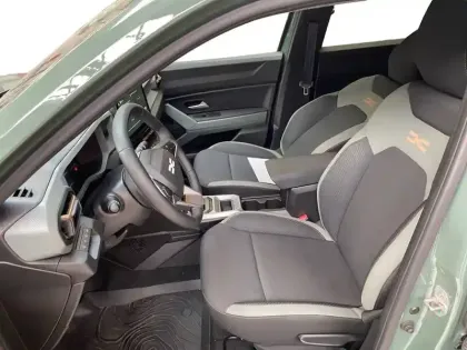 Photo 9 Dacia Duster  Hybrid 140