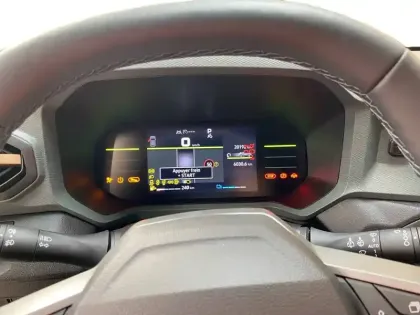 Photo 14 Dacia Duster  Hybrid 140