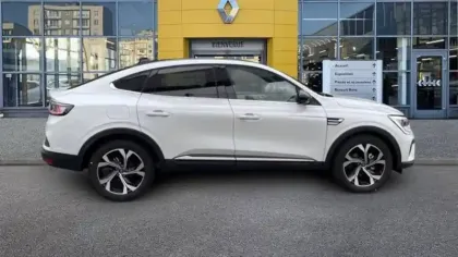 Photo 10 Renault Arkana  E-Tech full hybrid 145 GSR2