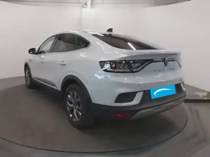 Photo 3 Renault Arkana  E-Tech full hybrid 145 GSR2