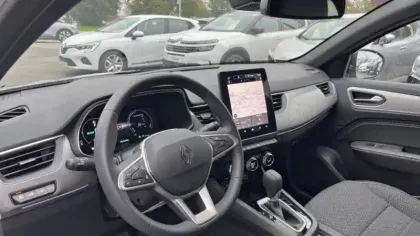 Photo 16 Renault Arkana  E-Tech full hybrid 145 GSR2