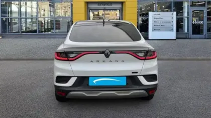Photo 8 Renault Arkana  E-Tech full hybrid 145 GSR2