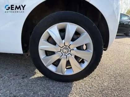 Photo 27 Peugeot 108 Gén. I Ph1 NG Style 3