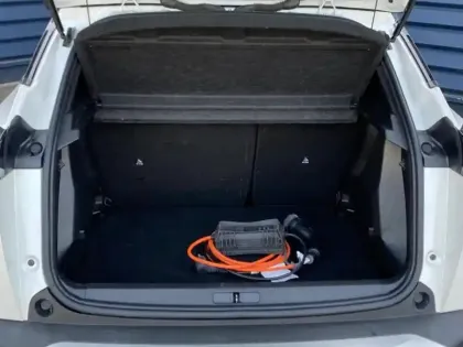 Photo 5 Peugeot 2008  e- 136ch GT Line