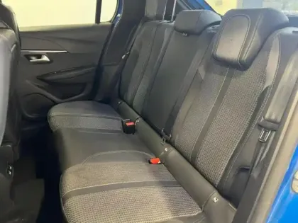 Photo 23 Peugeot 208  e- 136ch GT