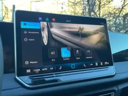 Photo 25 Volkswagen Tiguan  1.5 eHybrid 204ch R-Line Edition DSG6