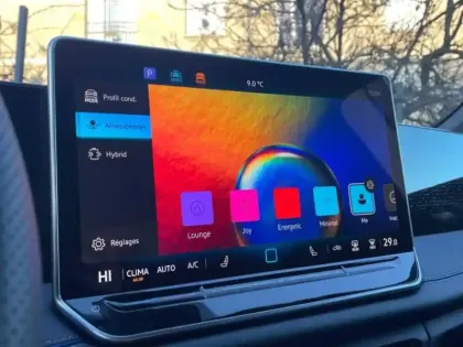 Photo 26 Volkswagen Tiguan  1.5 eHybrid 204ch R-Line Edition DSG6