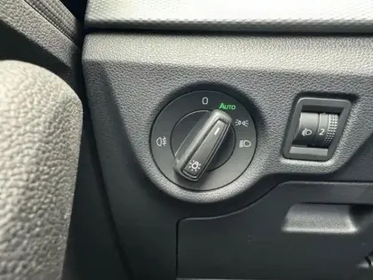 Photo 10 Skoda Kamiq  1.0 TSI 95ch Active