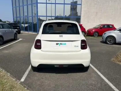 Photo 4 Fiat 500  e 95ch Action