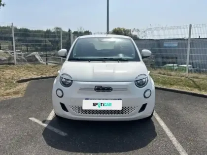 Photo 1 Fiat 500  e 95ch Action