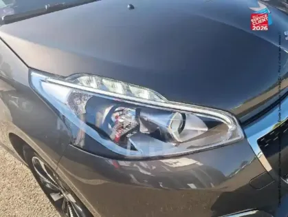 Photo 27 Peugeot 208  1.2 PureTech 82ch Tech Edition 5p GPS