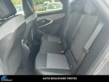 Photo 26 Peugeot 3008  1.2 Hybrid 136ch Allure e-DCS6