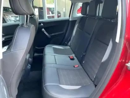 Photo 10 Peugeot 2008  1.2 PureTech 110ch Allure S&S