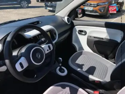 Photo 29 Renault Twingo Gén. III (C07) Ph2 NG Equilibre 5