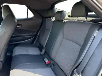 Photo 13 Toyota C-HR  1.8 Hybride 140ch Collection NG23