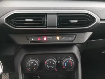 Photo 30 Dacia Sandero ECO-G 100 Essential