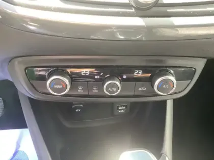 Photo 15 Opel Crossland 1.2 Turbo 130 ch BVA6 Edition - 5P