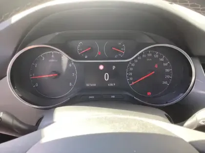 Photo 13 Opel Crossland 1.2 Turbo 130 ch BVA6 Edition - 5P