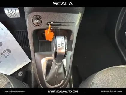 Photo 37 Renault Captur  dCi 90 EDC