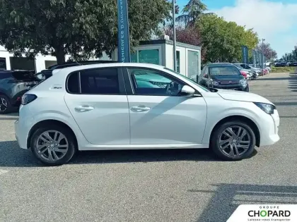 Photo 30 Peugeot 208  PureTech 100 S&S EAT8