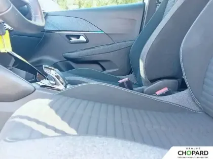 Photo 10 Peugeot 208  PureTech 100 S&S EAT8