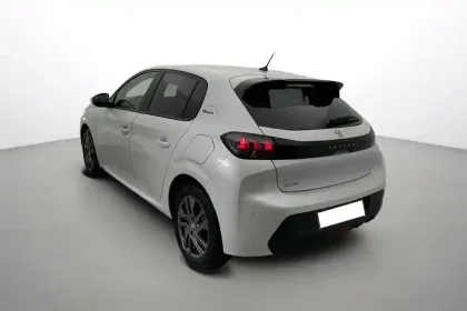 Photo 35 Peugeot 208  PureTech 100 S&S EAT8