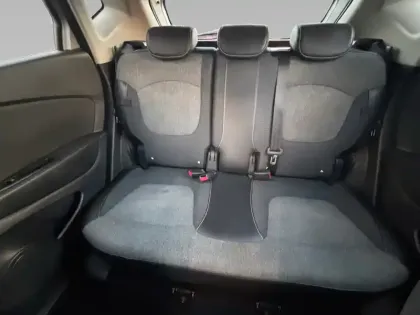 Photo 13 Renault Captur  dCi 90 EDC