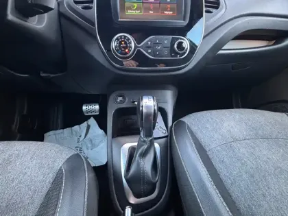 Photo 12 Renault Captur  dCi 90 EDC