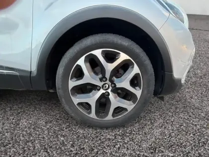 Photo 8 Renault Captur  dCi 90 EDC