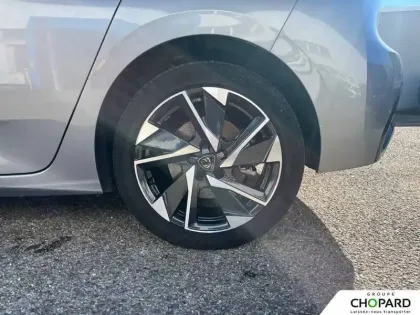 Photo 10 Peugeot 308  PHEV 180 e-EAT8