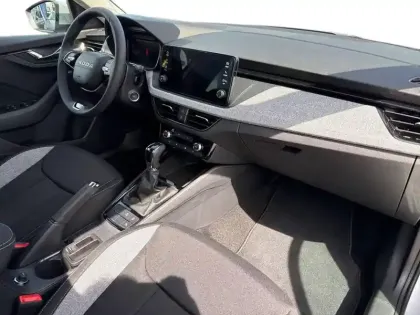 Photo 37 Skoda Kamiq  1.0 TSI Evo 2 116 ch DSG7