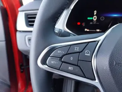 Photo 25 Renault Captur  E-Tech full hybrid 145 ch