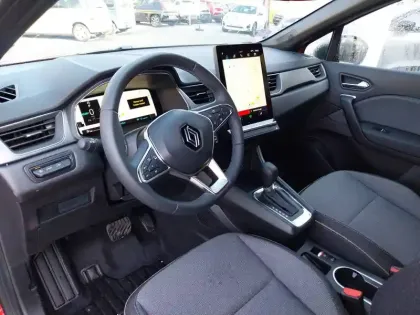 Photo 9 Renault Captur  E-Tech full hybrid 145 ch