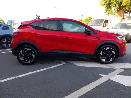 Photo 5 Renault Captur  E-Tech full hybrid 145 ch