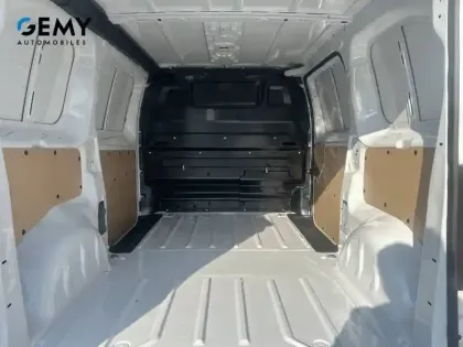 Photo 39 Peugeot Expert  FGN M BLUEHDI 145 S&S EAT8