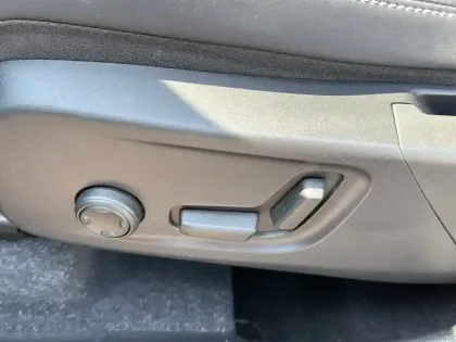 Photo 14 Volvo Xc40  T4 Recharge 129+82 ch DCT7