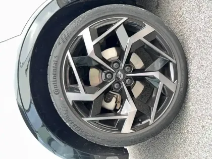 Photo 26 Renault Rafale  hyper hybrid E-Tech 4x4 300