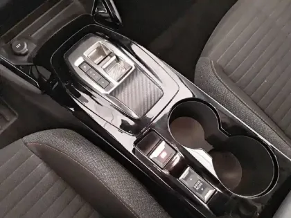 Photo 13 Peugeot 208  Electrique 50 kWh 136ch