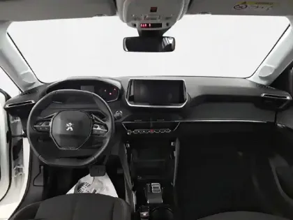 Photo 7 Peugeot 208  Electrique 50 kWh 136ch