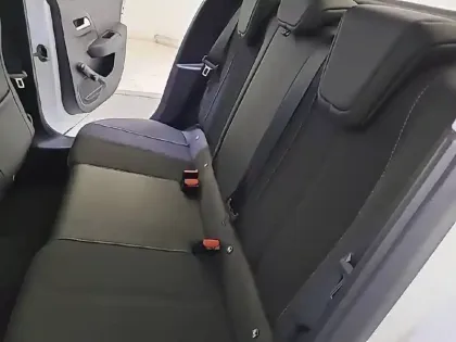 Photo 31 Opel Corsa  1.2 Turbo 100 ch BVM6