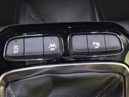 Photo 45 Opel Corsa  1.2 Turbo 100 ch BVM6