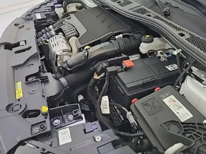 Photo 34 Opel Corsa  1.2 Turbo 100 ch BVM6