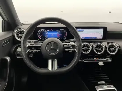 Photo 53 Mercedes Classe A  200 d 8G-DCT