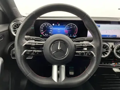 Photo 86 Mercedes Classe A  200 d 8G-DCT