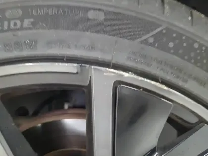 Photo 15 Peugeot 208  PureTech 130 S&S EAT8