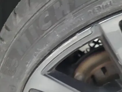 Photo 19 Peugeot 208  PureTech 130 S&S EAT8